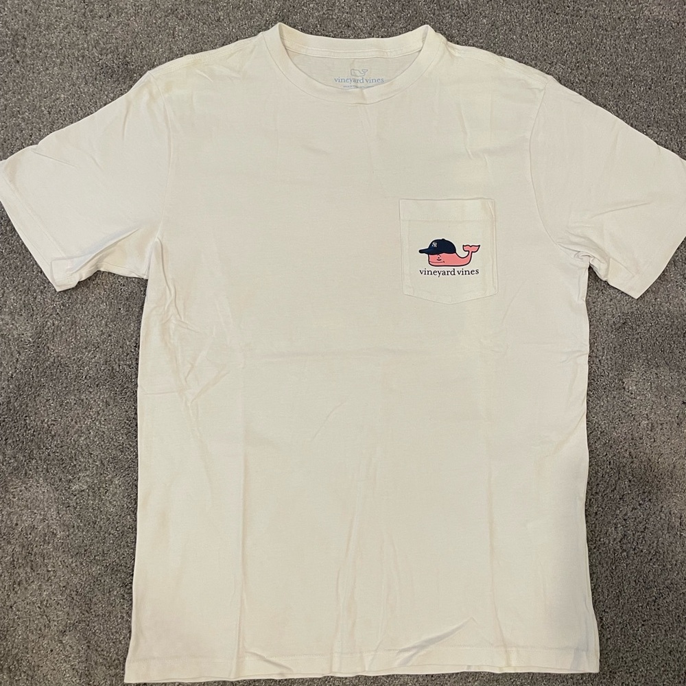 Vineyard Vines White Short Sleeve Tee